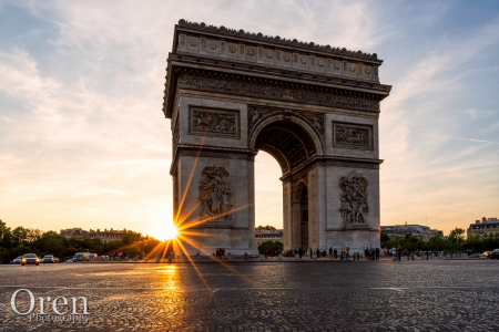 Arc de Triomphe sunstar